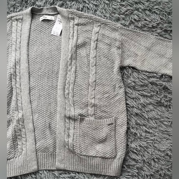 Hollister grey cardigan - Picture 2 of 3